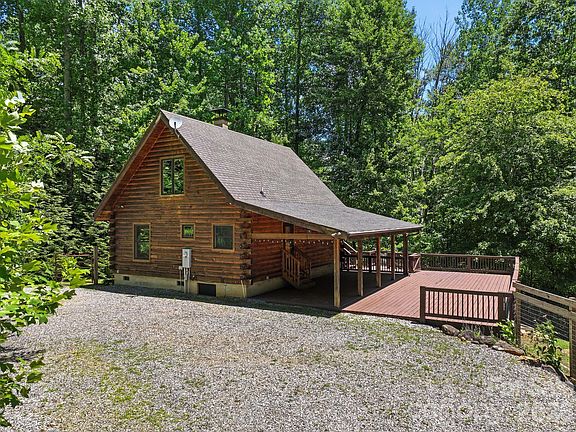 3rd image of 89 Apgar Rd