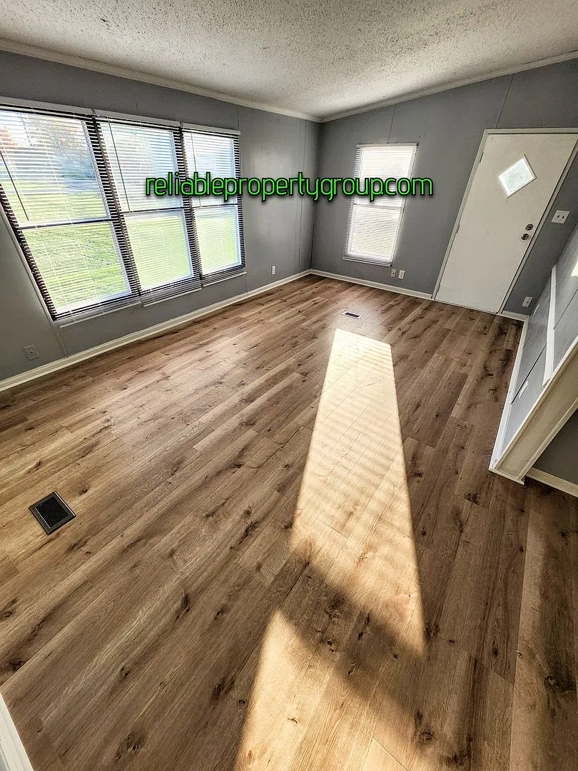 New Listing in Fort Wayne — Photo 2