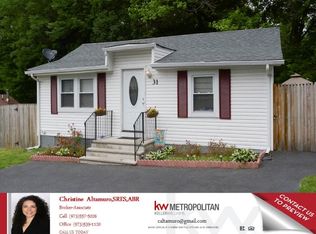 31 Woodsedge Ave, Budd Lake, NJ 07828