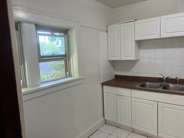 1515 W Atkinson Ave #16 — Photo 6
