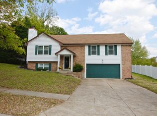 7 Almeda Ct, Fenton, MO