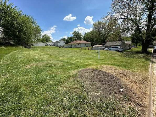 503 S Ford St, Anamosa, IA 52205