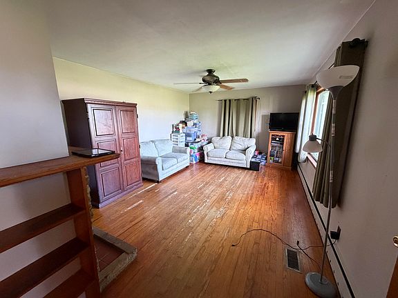 4th image of 6586 Rosewood Quincy Rd