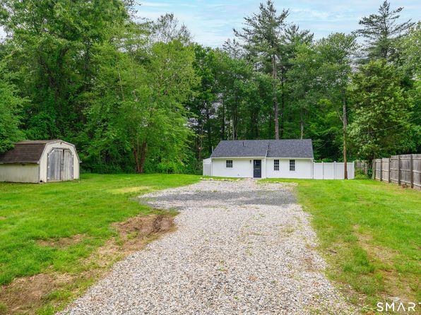 3 Botsford Hill Rd