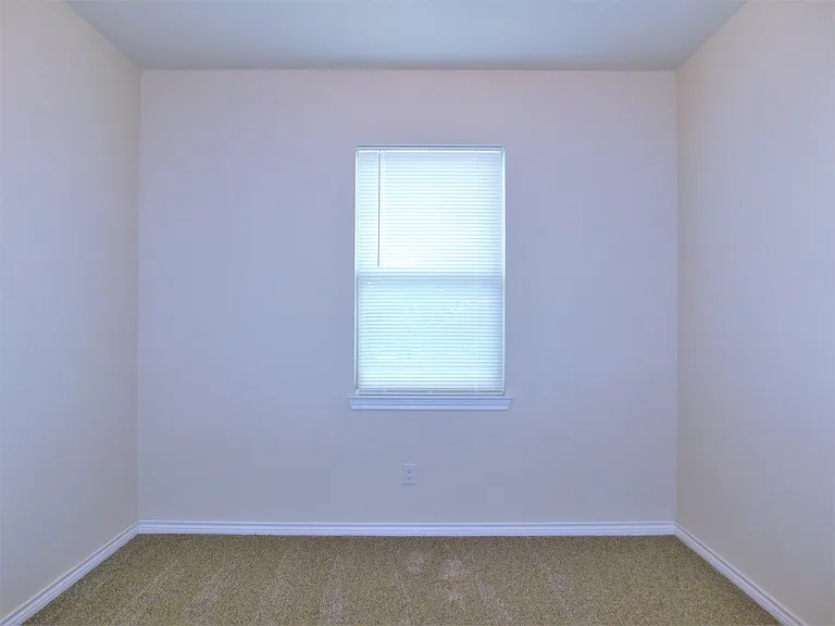 5404 Dolores Pl — Photo 19