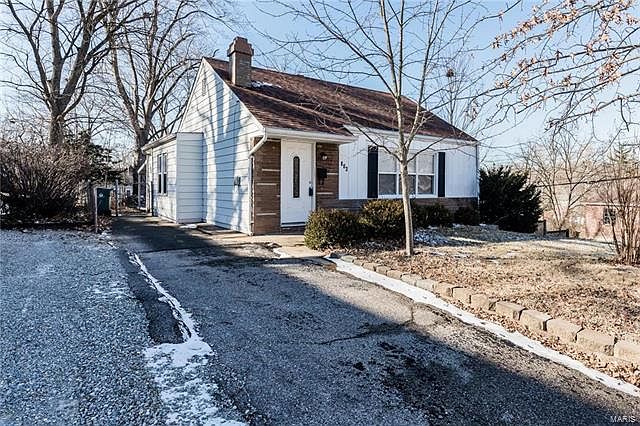 1st image of 803 Arminda Ave
