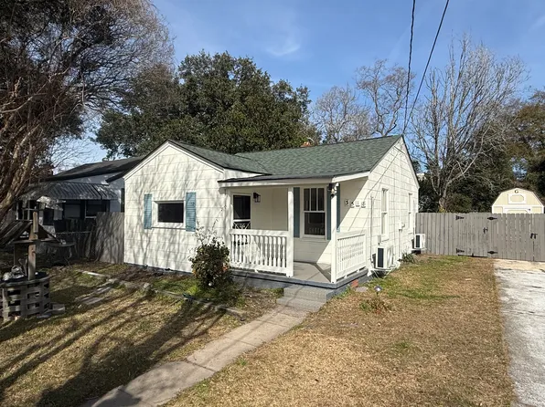 3518 Admiral Dr, North Charleston, SC 29405