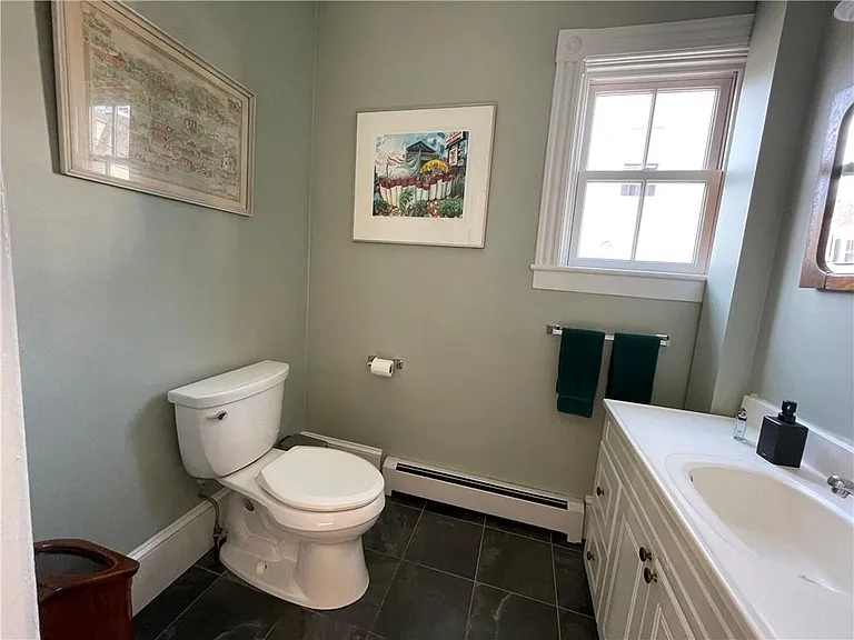 11 Byrnes St — Photo 6