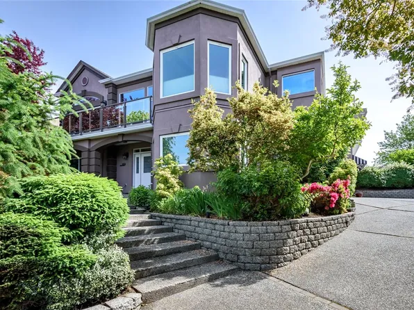 1851 Teal Pl, Courtenay, BC V9N 8Z1