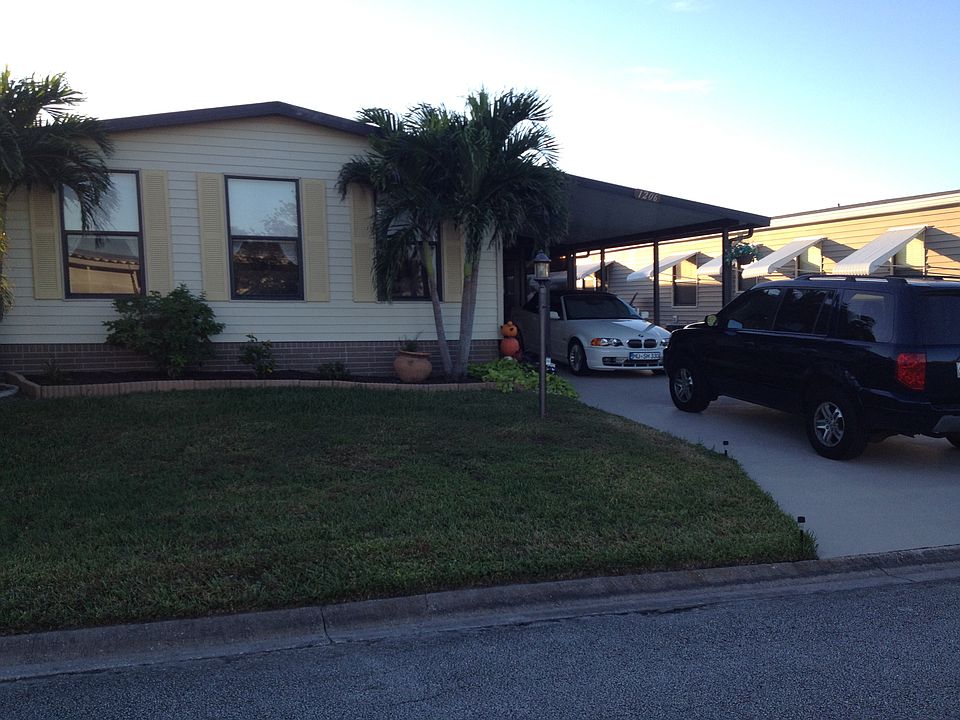 2nd image of 1206 Paurotis Dr