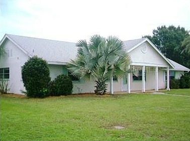 1st image of 122 Sandhurst Dr