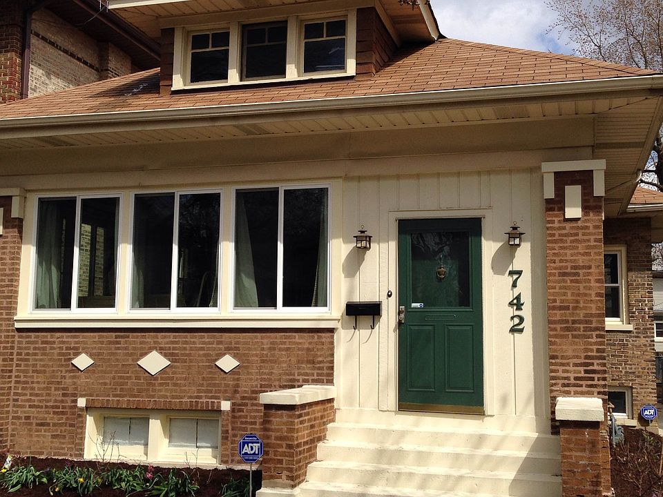 1st image of 742 S Lombard Ave