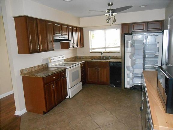 4th image of 10229 Marco Polo Dr