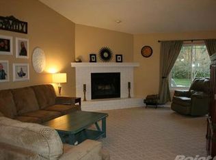 5868 Green Rd, Haslett, MI 48840