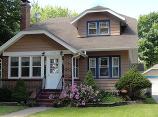 608 S 6th Ave W, Newton, IA 50208