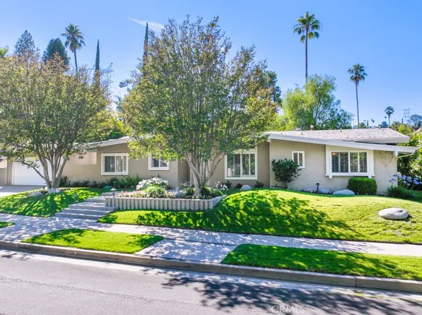 4513 Azalia Dr, Tarzana, CA 91356