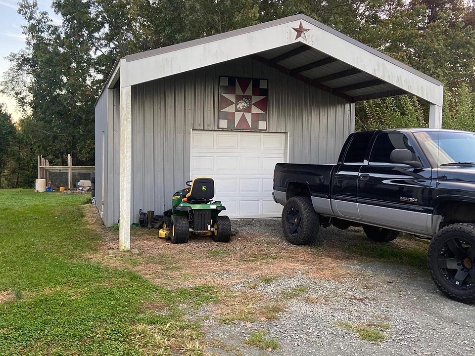 2nd image of 200 Walker Rd