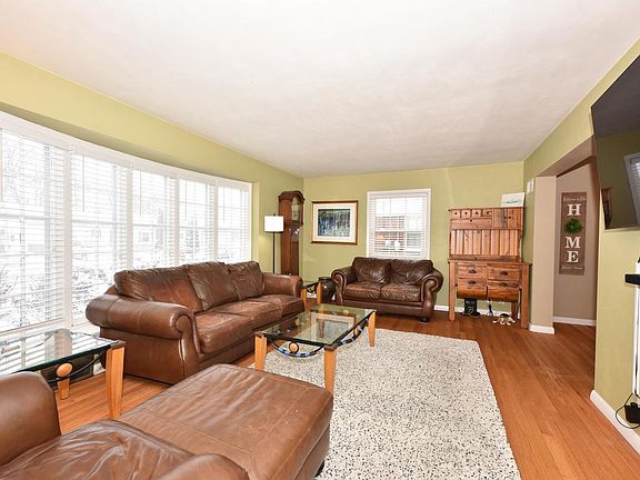 5th image of 7342 W Georgia AVENUE