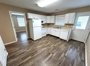 5 Tammy Ln, Saint James, MO 65559