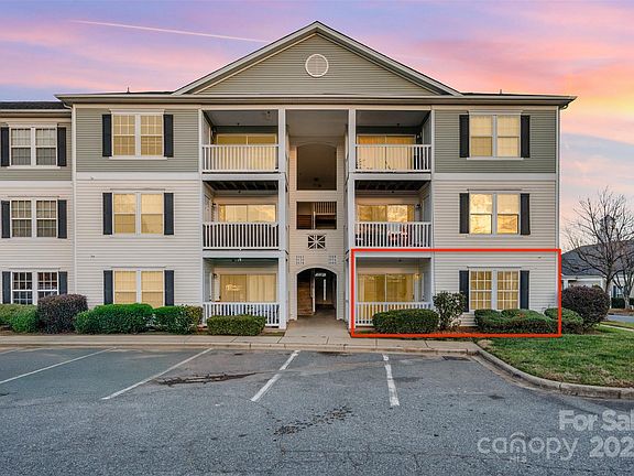 2nd image of 1182 Plaza Walk Dr