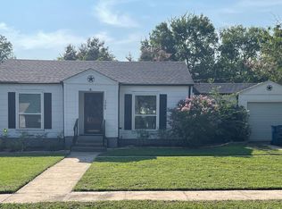 1709 Keneipp Rd, Carrollton, TX 75006