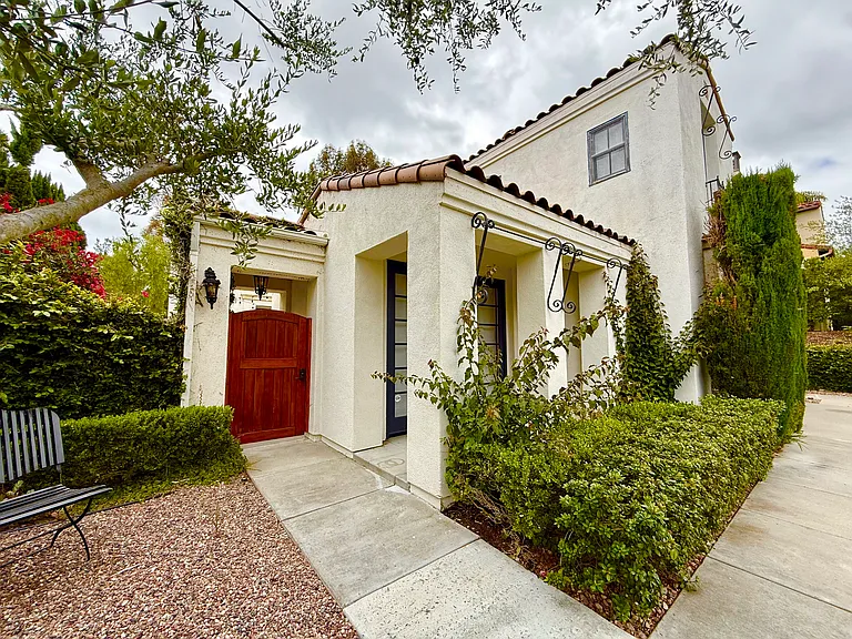 13282 Seagrove St — Photo 2