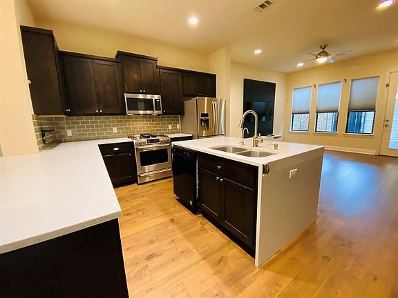 4th image of 4508 Berkman Dr