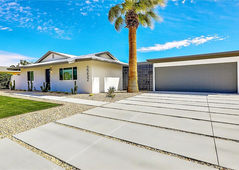 1st image of 2252 N Avenida Caballeros