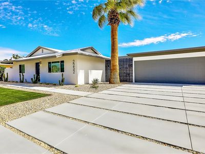 2252 N Avenida Caballeros, Palm Springs, CA, 92262