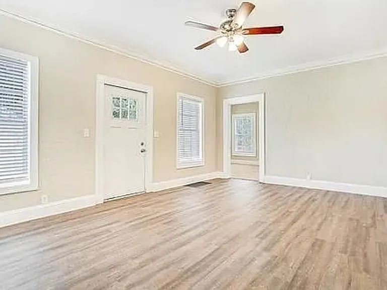 495 Hutchens Rd SE #A — Photo 1