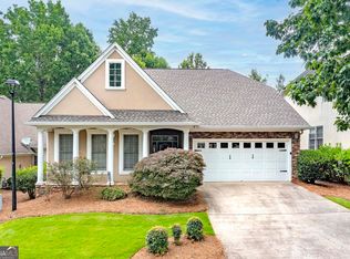 808 Chalet Hls, McDonough, GA 30253