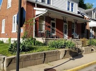 560 Morgan St, Saint Charles, MO 63301