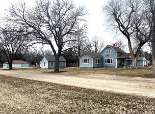 601 N Stricklers Ave, Delphos, KS 67436