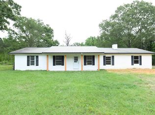 26 H Brown Rd, Deville, LA 71328