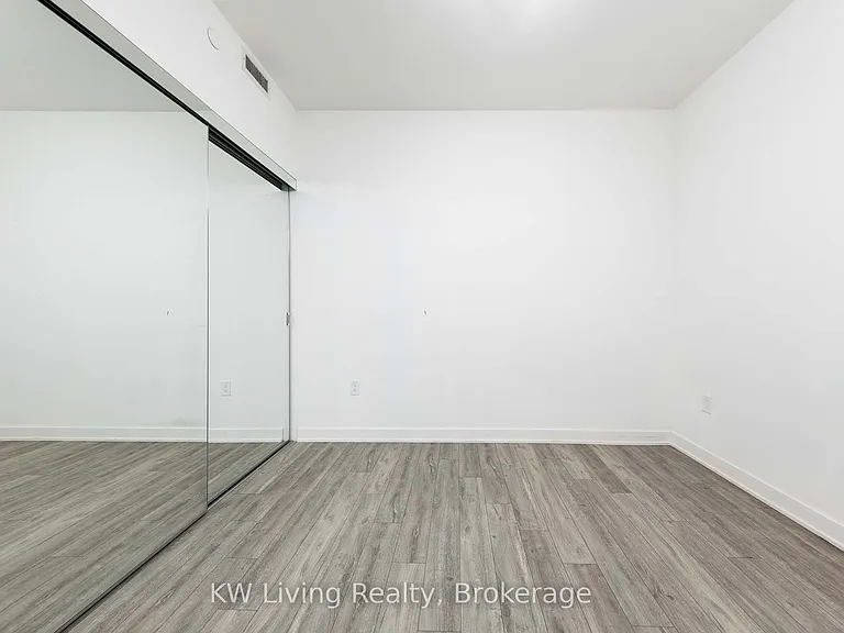 100 Dalhousie St #4412 — Photo 4