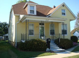 313 W 2nd St, O'Fallon, IL 62269