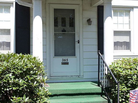 3rd image of 365 Percy St S