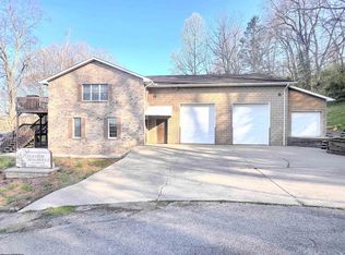 9 Haymond Hill Dr, Mount Clare, WV 26408