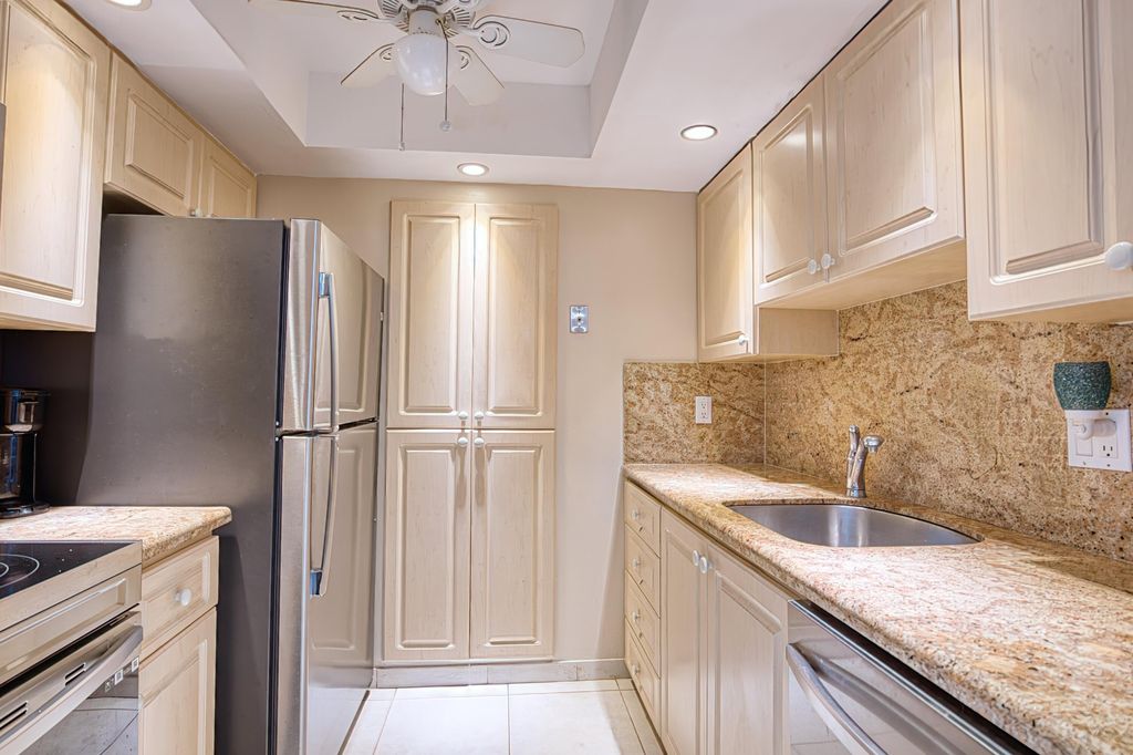 111 Briny Avenue #27-12, photo 5
