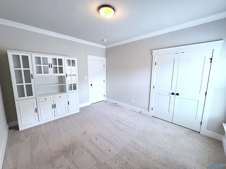215 Saint Louis St — Photo 31