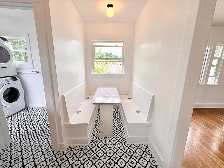 2471 W Ave 32 — Photo 36