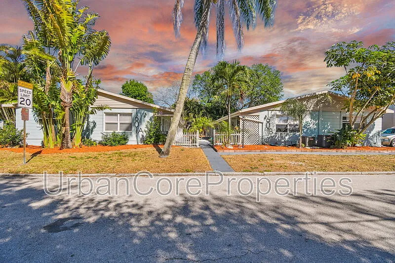 1 bed, 1.0 bath, 500 sqft, $1,495 — Photo 2