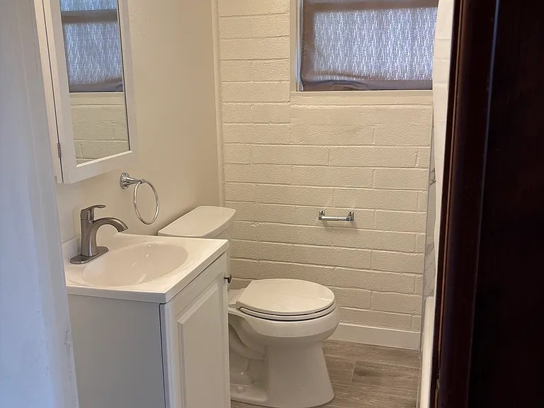 15821 Santa Fe St — Photo 7