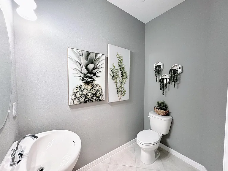 2800 Blossom Way — Photo 9