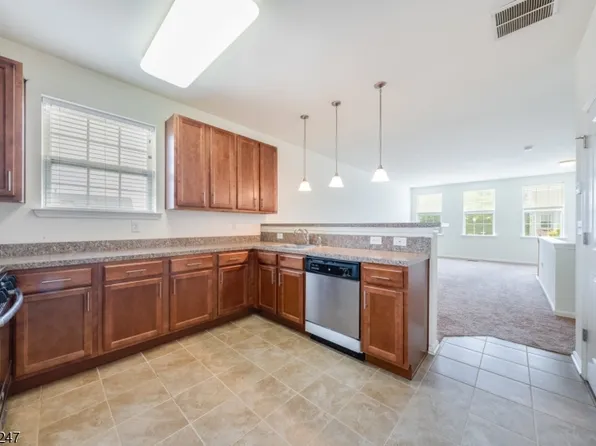 2 Paulina Pl, Franklin Twp., NJ 08873