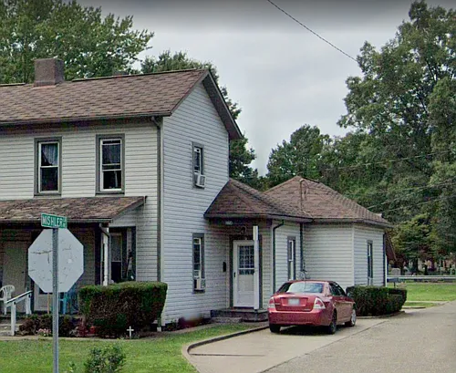 226 Beaver Ave NE #C Photo 1