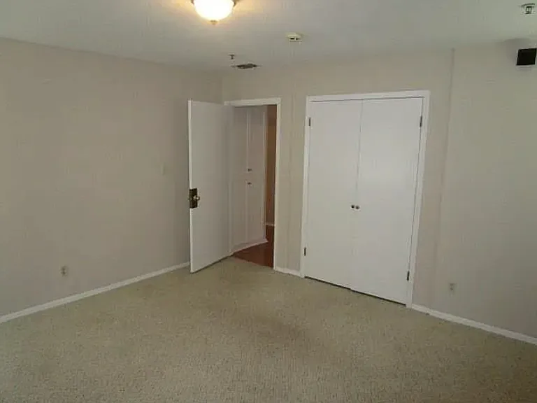 5212 Cordova Ave — Photo 12