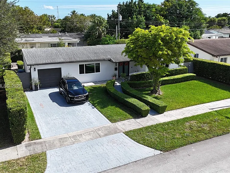 SW 95th Ct — Photo 19
