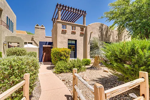 411 Post Way Photo 1