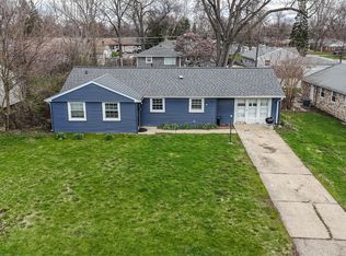 377 Florida Ave, Aurora, IL
